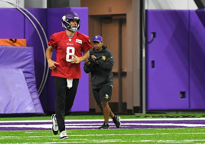 kirk-cousins-vikings-camp.jpg